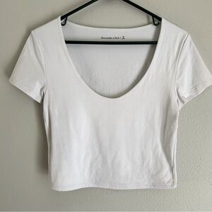 Abercrombie & Fitch White Short Sleeve Tee